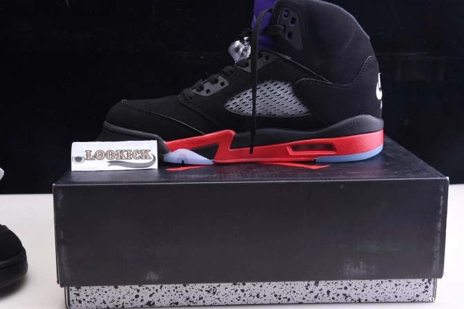 Rep TBkick Top Jordan Air CZ1786-001 5 3 0811